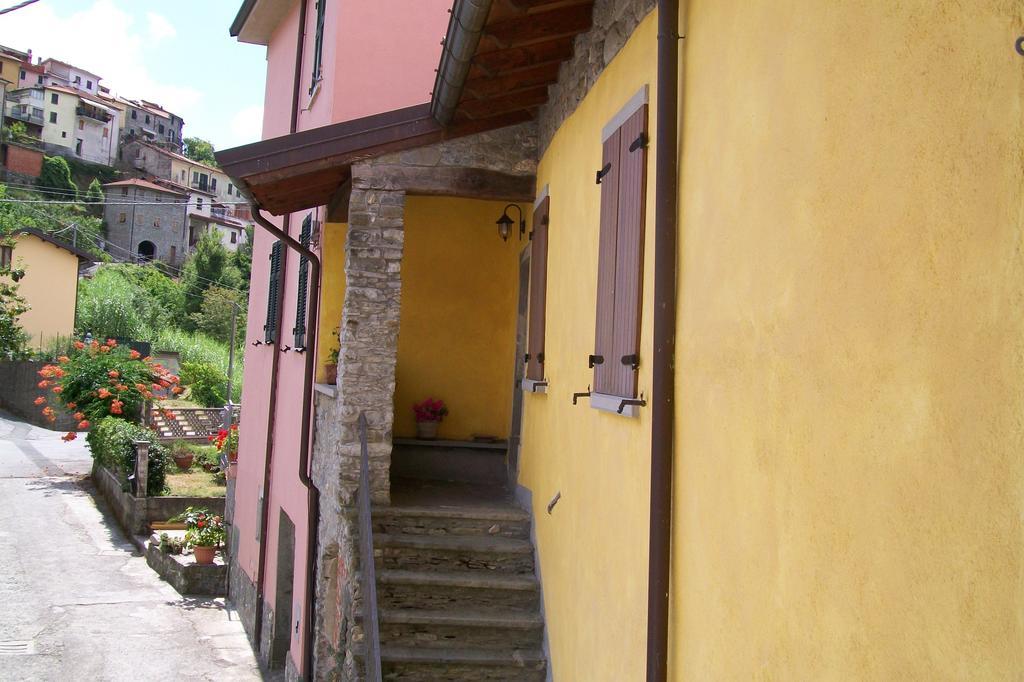 La Casa Del Borgo Appartement Beverino Kamer foto